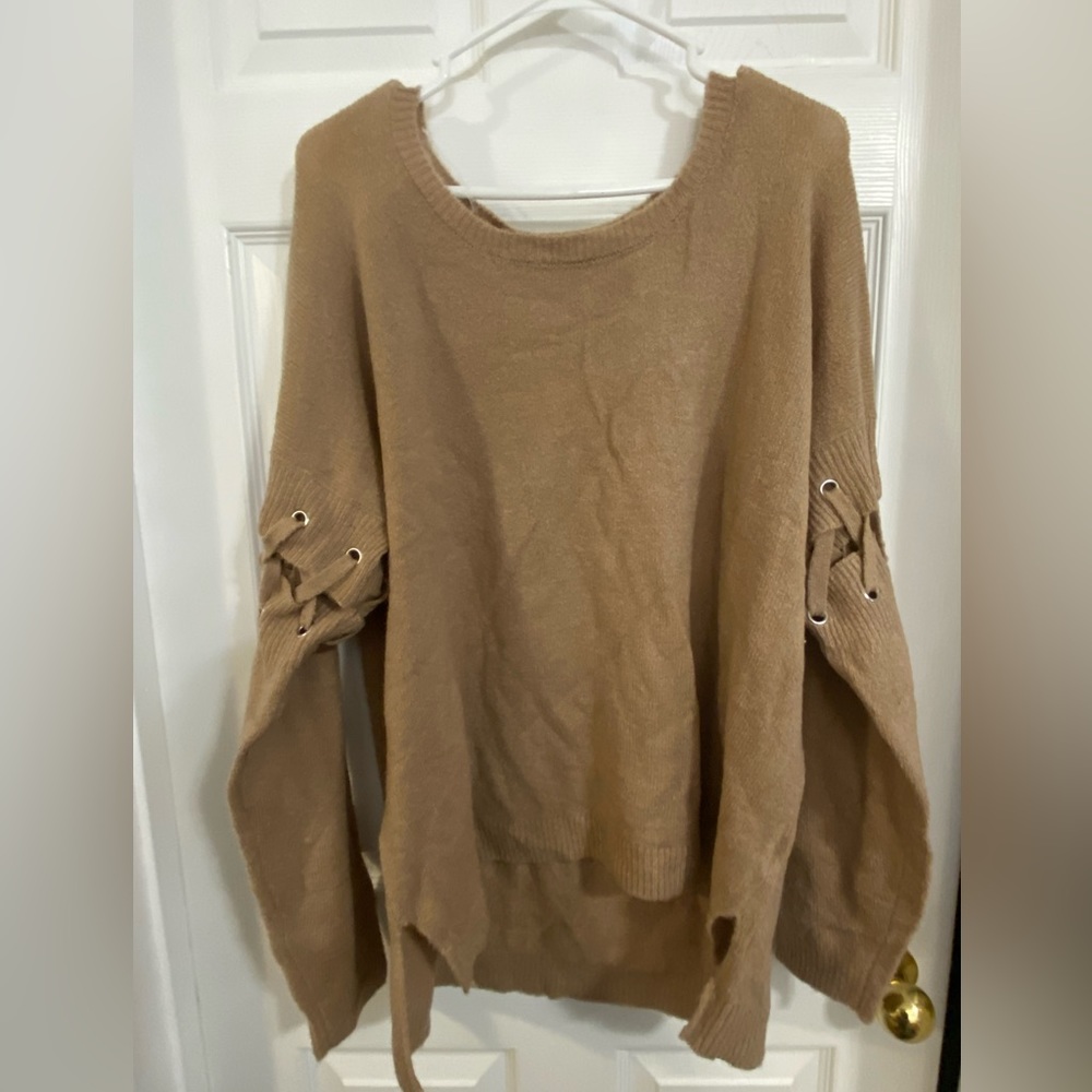 Charlotte Russe 3x Tied Sleeve Top